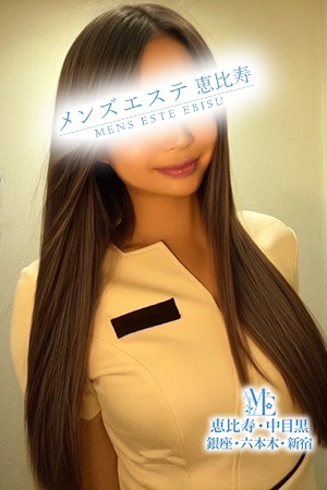 小泉ゆゆ