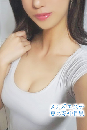 坂井まなみ
