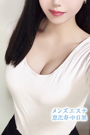 片桐あやめ